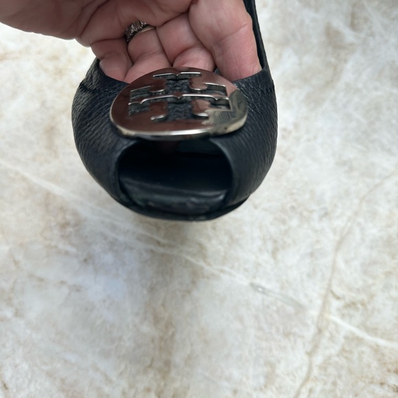 TORY BURCH Sally Wedge Black/silver logo Size 8 - Picture 9 of 11